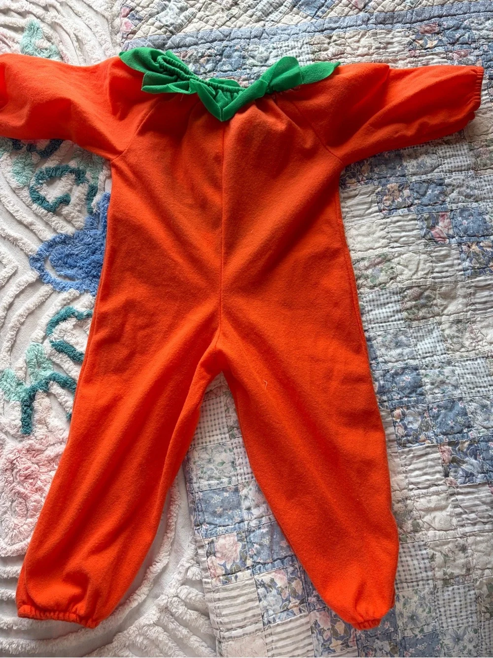 VTG 60s/70s candlesticks baby pumpkin costume 2T 1-06